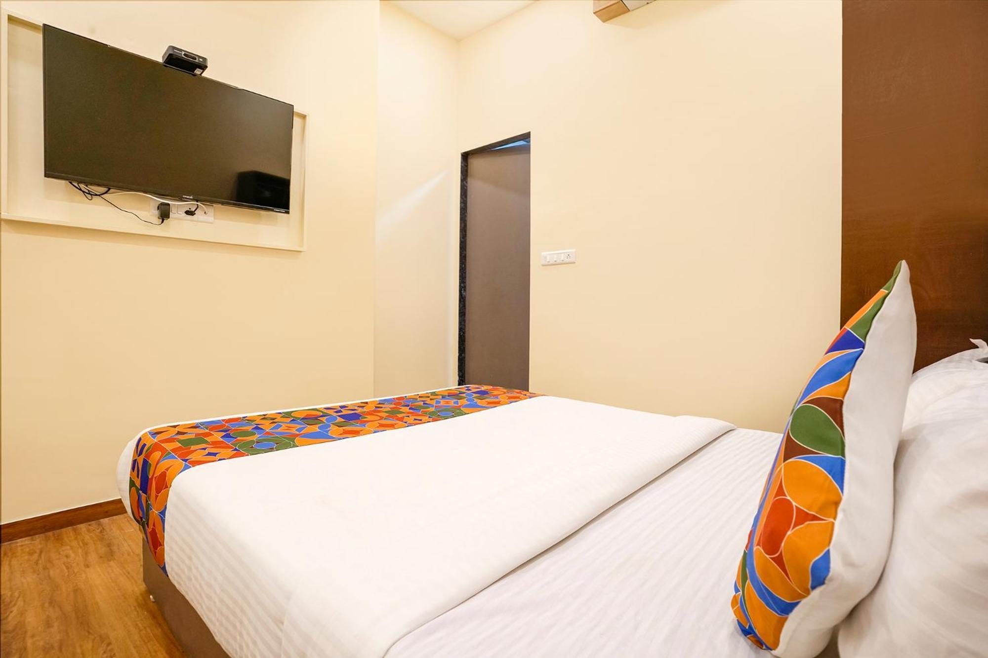 Fabhotel Freedom International - Nr Mumbai International Airport, Mumbai